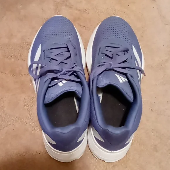 Women's Adidas Duramo sneakers - Picture 2 of 4